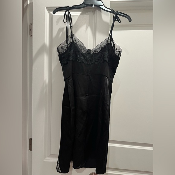 NWT Cynthia Rowley Iris Mini Silk Lace Bow Trim Slip Dress Black - Picture 8 of 11